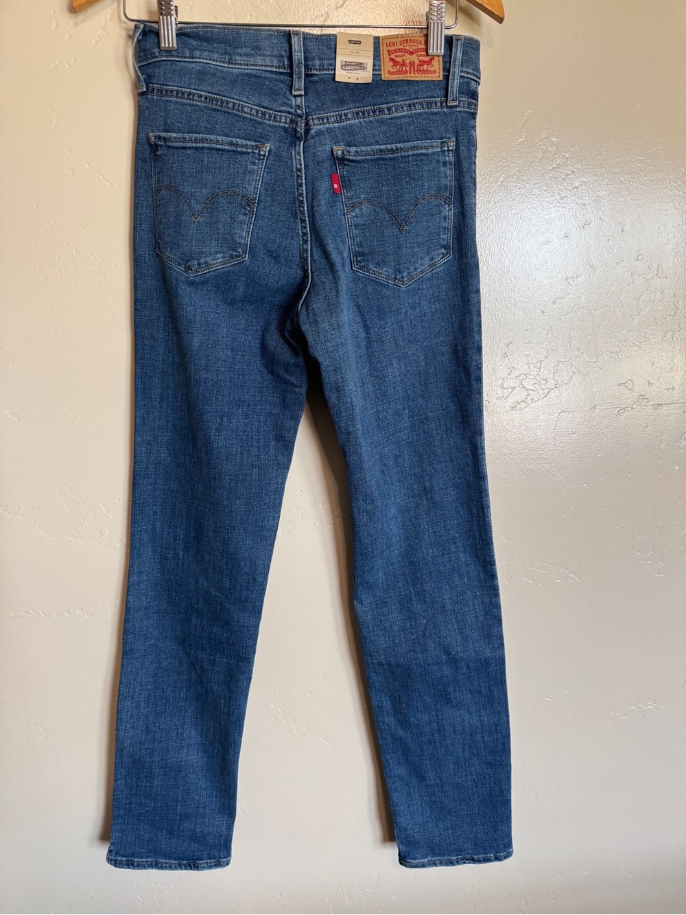 LEVI’S Shaping Straight Blue Fit Jeans 4L 27x32